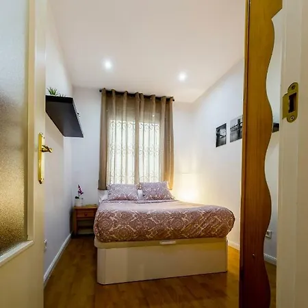 Colegiata Apartment Madrid Exterior photo
